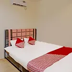 Oyo 92261 Aulia Homestay Syariah